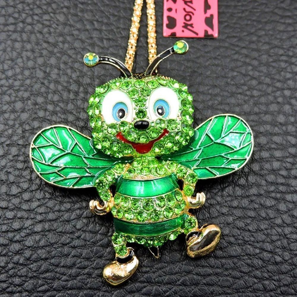 Enamel Green Crystal Cartoon Wing Bee Pendant Sweater Necklace NWOT